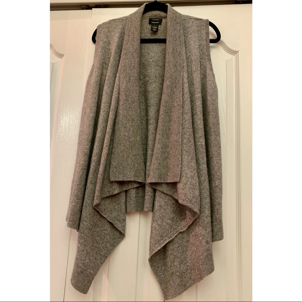 Halogen Cashmere Blend Grey Sweater Vest size Medium